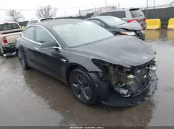 5YJ3E1EA3KF395396 2019 TESLA MODEL 3