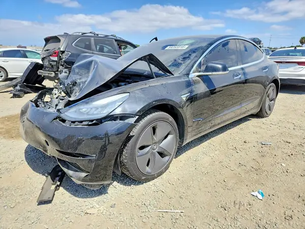5YJ3E1EA3KF395527 2019 TESLA MODEL 3 - Image 1