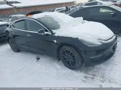 5YJ3E1EA3KF395916 2019 TESLA MODEL 3