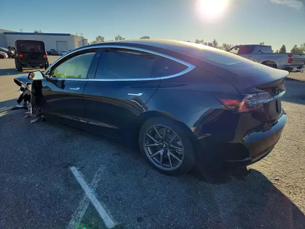 5YJ3E1EA3KF397794 2019 TESLA MODEL 3 - Image 2
