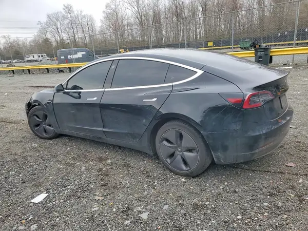 5YJ3E1EA3KF398444 2019 TESLA MODEL 3 - Image 2