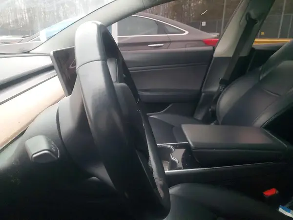 5YJ3E1EA3KF398444 2019 TESLA MODEL 3 - Image 8