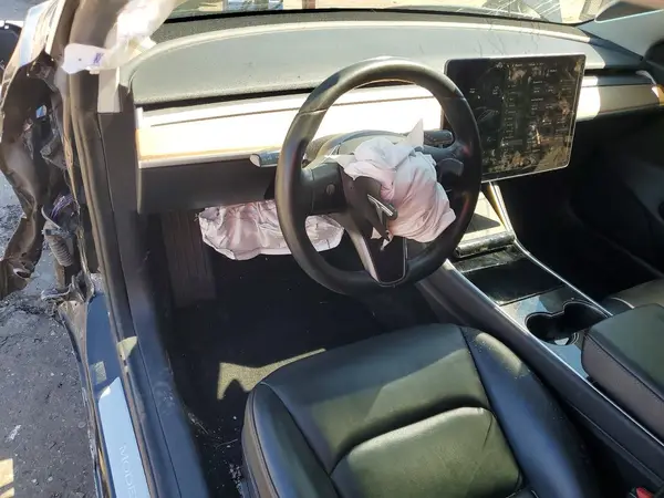 5YJ3E1EA3KF399187 2019 TESLA MODEL 3 - Image 8
