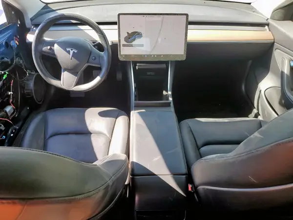5YJ3E1EA3KF400709 2019 TESLA MODEL 3 - Image 8