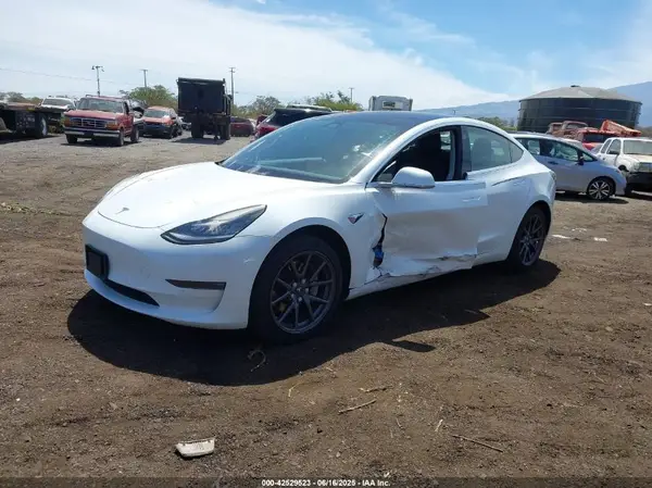 5YJ3E1EA3KF401407 2019 TESLA MODEL 3 - Image 2