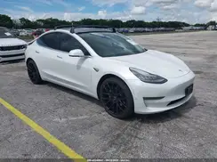 5YJ3E1EA3KF401701 2019 TESLA MODEL 3