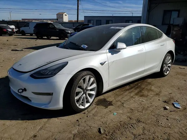 5YJ3E1EA3KF402587 2019 TESLA MODEL 3 - Image 1
