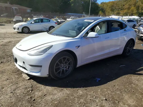 5YJ3E1EA3KF407613 2019 TESLA MODEL 3 - Image 1