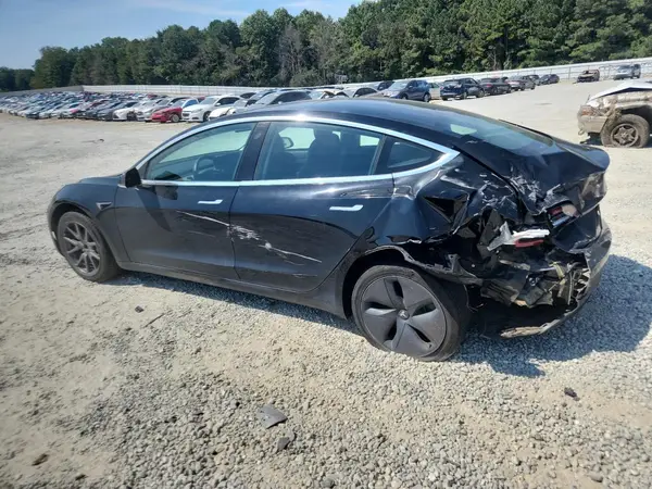 5YJ3E1EA3KF410771 2019 TESLA MODEL 3 - Image 2