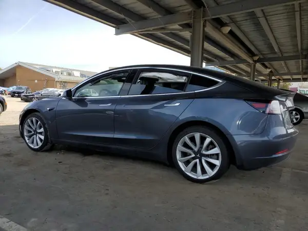 5YJ3E1EA3KF412665 2019 TESLA MODEL 3 - Image 2