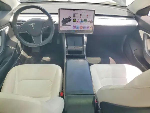 5YJ3E1EA3KF413007 2019 TESLA MODEL 3 - Image 8
