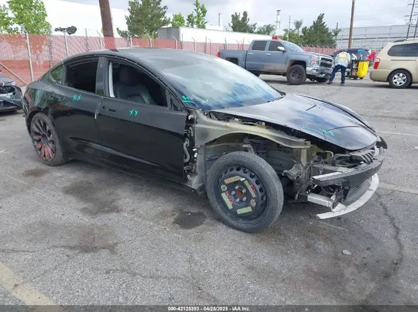 5YJ3E1EA3KF415601 2019 TESLA MODEL 3 - Image 1