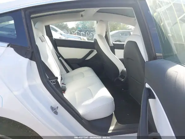 5YJ3E1EA3KF417932 2019 TESLA MODEL 3 - Image 8