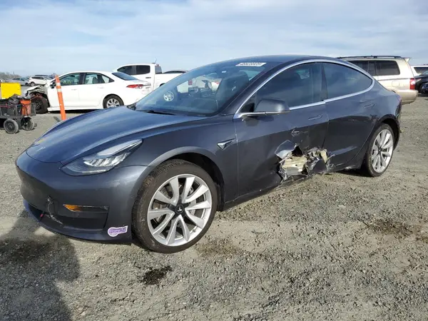 5YJ3E1EA3KF425416 2019 TESLA MODEL 3 - Image 1