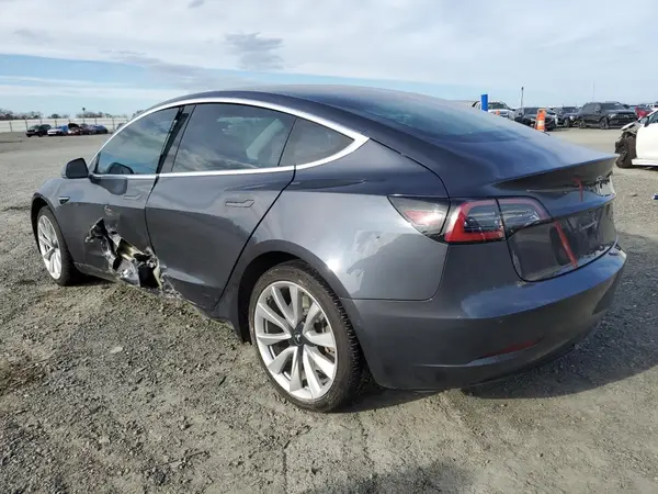 5YJ3E1EA3KF425416 2019 TESLA MODEL 3 - Image 2