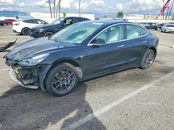 5YJ3E1EA3KF431488 2019 TESLA MODEL 3 - Image 1