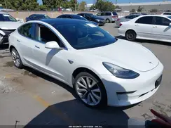 5YJ3E1EA3KF434522 2019 TESLA MODEL 3