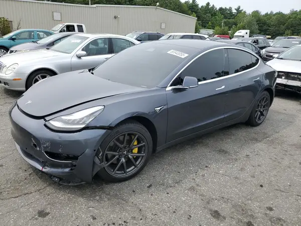 5YJ3E1EA3KF435573 2019 TESLA MODEL 3 - Image 1