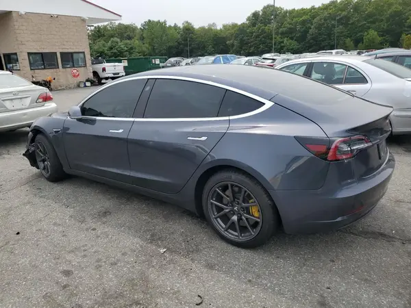 5YJ3E1EA3KF435573 2019 TESLA MODEL 3 - Image 2
