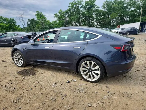 5YJ3E1EA3KF436299 2019 TESLA MODEL 3 - Image 2