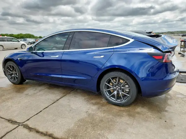 5YJ3E1EA3KF444838 2019 TESLA MODEL 3 - Image 2
