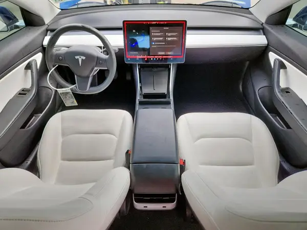 5YJ3E1EA3KF444838 2019 TESLA MODEL 3 - Image 8