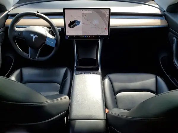 5YJ3E1EA3KF447528 2019 TESLA MODEL 3 - Image 8