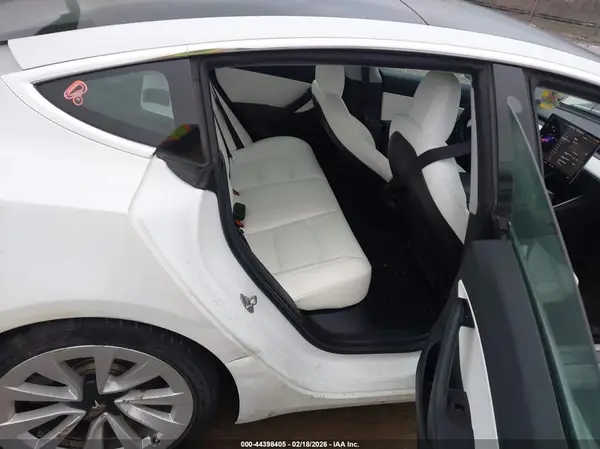 5YJ3E1EA3KF447822 2019 TESLA MODEL 3 - Image 8