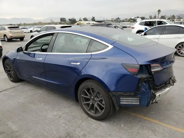 5YJ3E1EA3KF476155 2019 TESLA MODEL 3 - Image 2