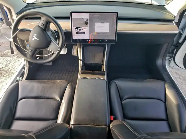 5YJ3E1EA3KF476687 2019 TESLA MODEL 3 - Image 8