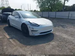 5YJ3E1EA3KF480352 2019 TESLA MODEL 3