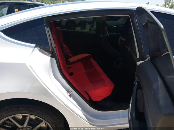 5YJ3E1EA3KF483574 2019 TESLA MODEL 3 - Image 8