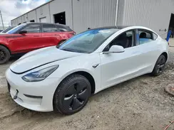 5YJ3E1EA3KF484319 2019 TESLA MODEL 3