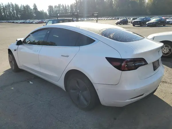 5YJ3E1EA3KF485843 2019 TESLA MODEL 3 - Image 2