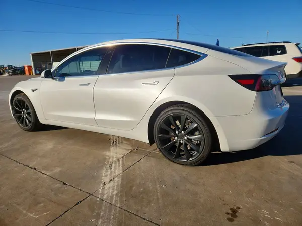 5YJ3E1EA3KF486779 2019 TESLA MODEL 3 - Image 2