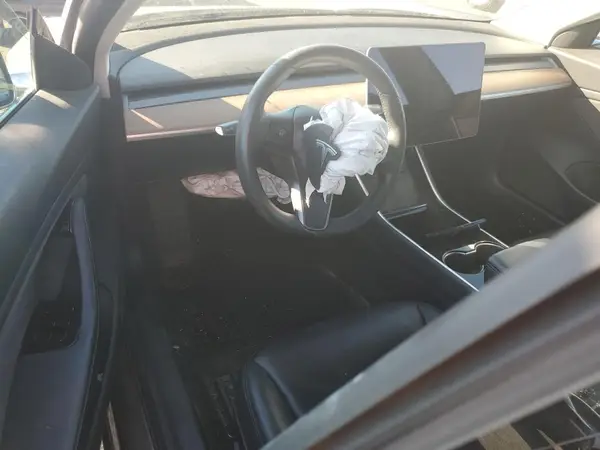 5YJ3E1EA3KF495305 2019 TESLA MODEL 3 - Image 8