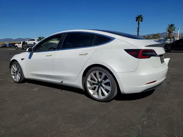 5YJ3E1EA3KF507999 2019 TESLA MODEL 3 - Image 2