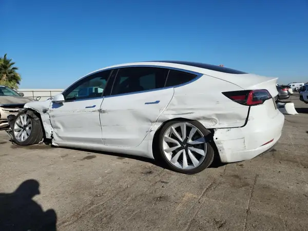5YJ3E1EA3KF508179 2019 TESLA MODEL 3 - Image 2