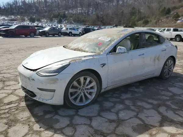 5YJ3E1EA3KF509087 2019 TESLA MODEL 3 - Image 1
