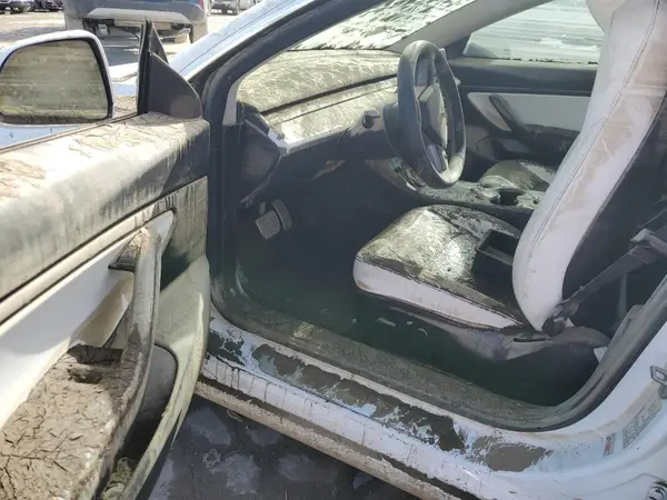 5YJ3E1EA3KF509087 2019 TESLA MODEL 3 - Image 8