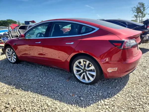 5YJ3E1EA3KF536919 2019 TESLA MODEL 3 - Image 2
