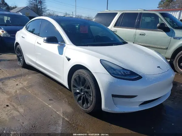 5YJ3E1EA3LF504389 2020 TESLA MODEL 3 - Image 1