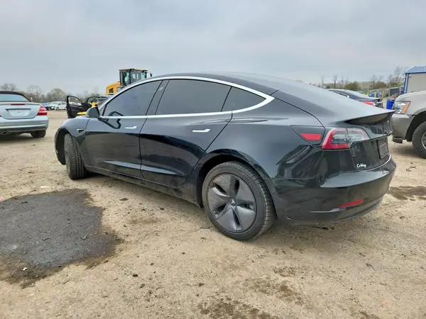 5YJ3E1EA3LF609255 2020 TESLA MODEL 3 - Image 2