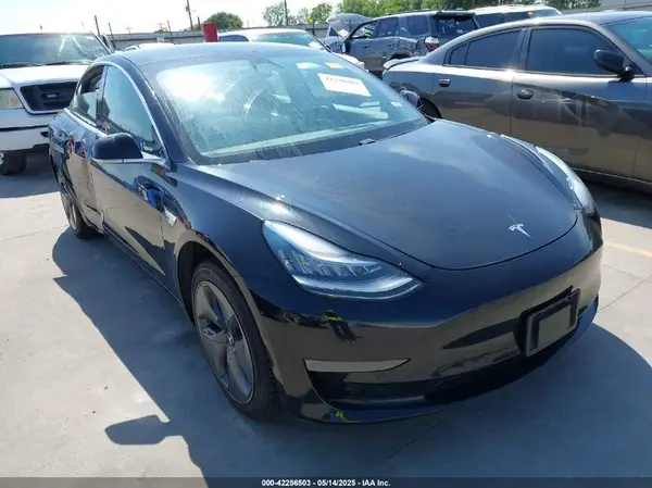 5YJ3E1EA3LF611152 2020 TESLA MODEL 3 - Image 1