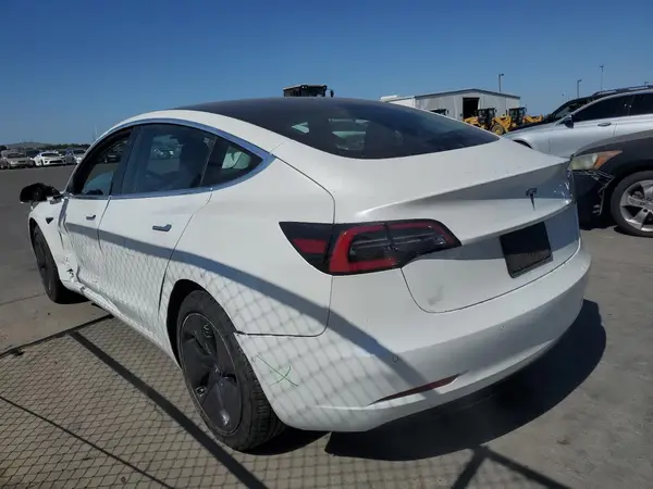 5YJ3E1EA3LF612317 2020 TESLA MODEL 3 - Image 2