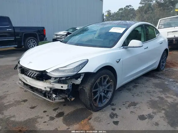 5YJ3E1EA3LF612575 2020 TESLA MODEL 3 - Image 2