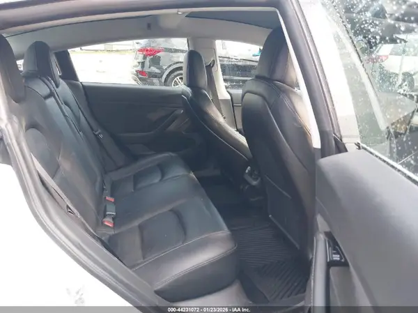 5YJ3E1EA3LF612575 2020 TESLA MODEL 3 - Image 8