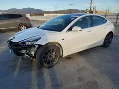 5YJ3E1EA3LF613872 2020 TESLA MODEL 3
