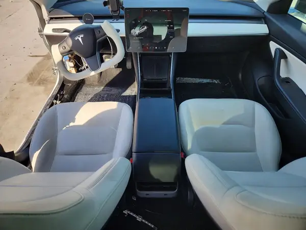 5YJ3E1EA3LF615959 2020 TESLA MODEL 3 - Image 8