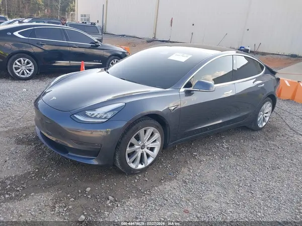 5YJ3E1EA3LF630249 2020 TESLA MODEL 3 - Image 2